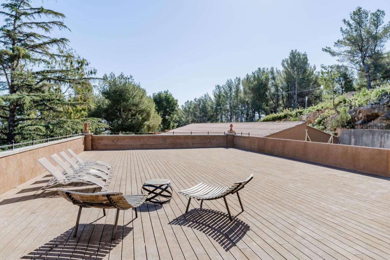 Appartement Loft d'architecte au coeur d'un domaine viticole à La Cadiere-d'Azur Extérieur photo
